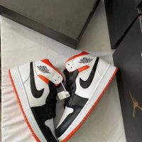 Nike Air Jordan 1 6GG9WM