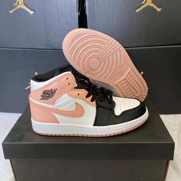 Nike Air Jordan 1 AKBJ7S