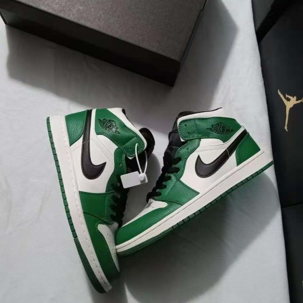 Nike Air Jordan 1 D3V7ZR