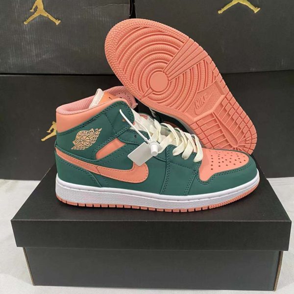 Nike Air Jordan 1 Mid “Dark Teal Green”