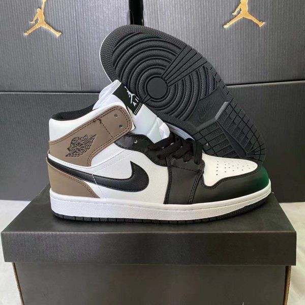 Nike Air Jordan 1 PELNQE