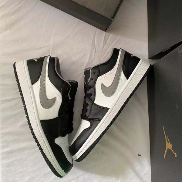 Nike Air Jordan 1 UU3M9X