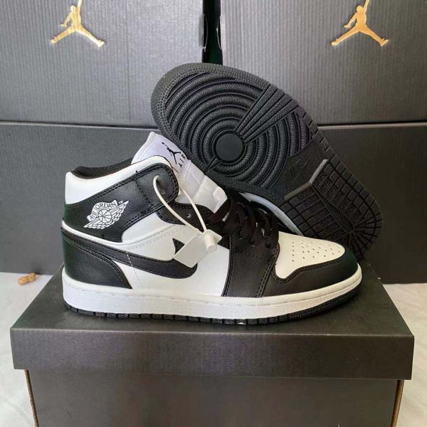 Nike Air Jordan 1 WJLR3U
