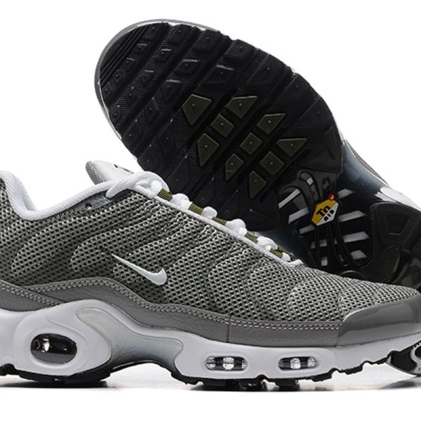 Nike Air Max Plus SE Flat Pewter