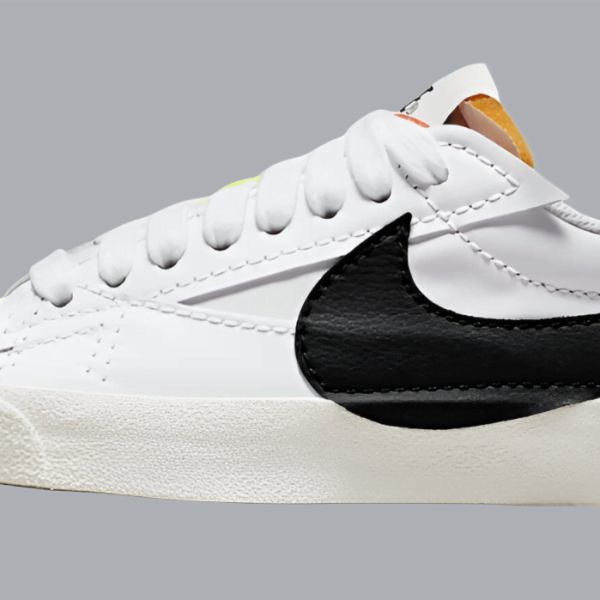 Nike Blazer Low 77 Jumbo ''White Black Sail''