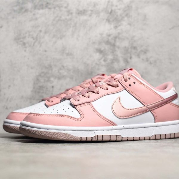 Nike SB Dunk Low Cherry Blossom Valentines Day