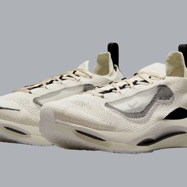 Nike Spark Flyknit “Platinum Tint”