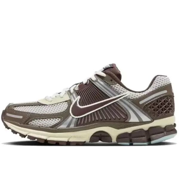 Nike Zoom Vomero 5 Iron Ore Earth Fossil