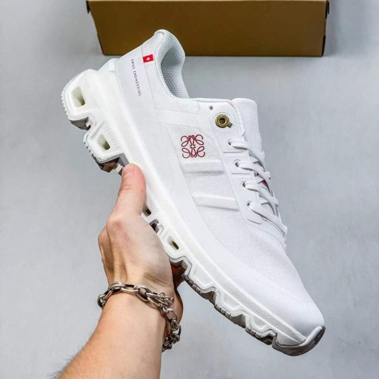 On Running Cloudventure Loewe 56X39J (2COLORES)