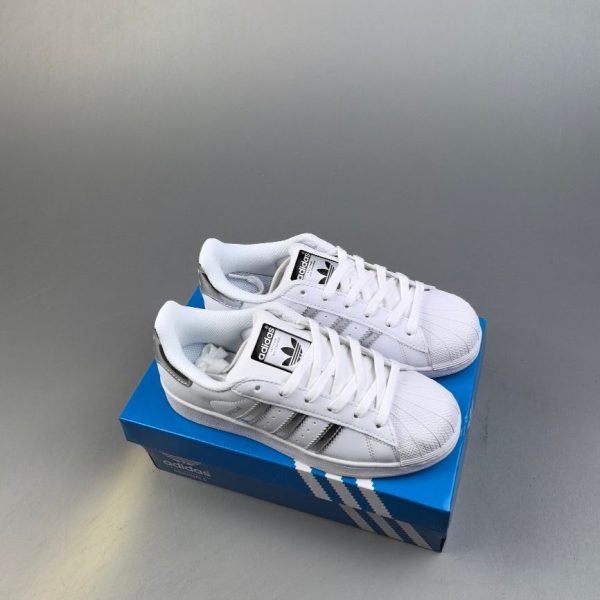 Adidas Superstar C4W8MR