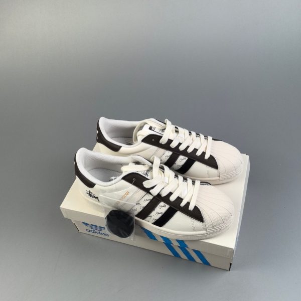 Adidas Superstar P4W9WL