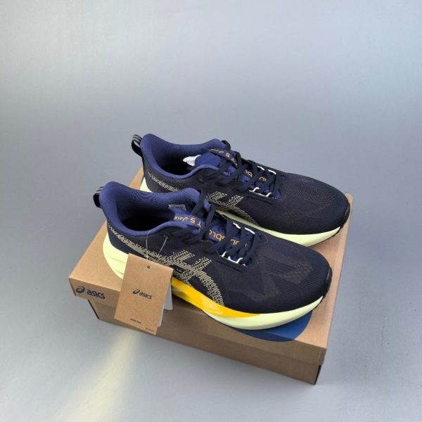 Asics Novablast V9N2ML