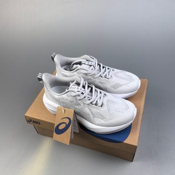 Asics Novablast V9N4ML