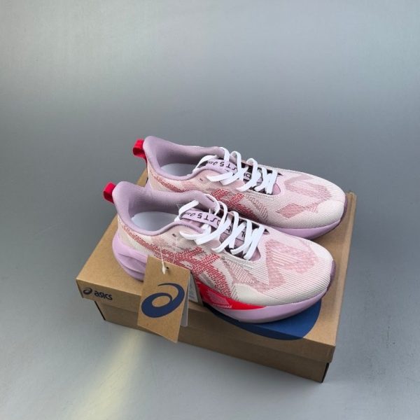 Asics Novablast V9N6ML