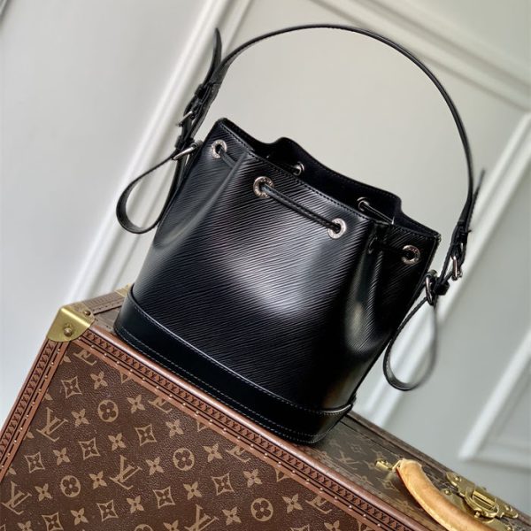 Bolso Louis Vuitton T8B2Q6