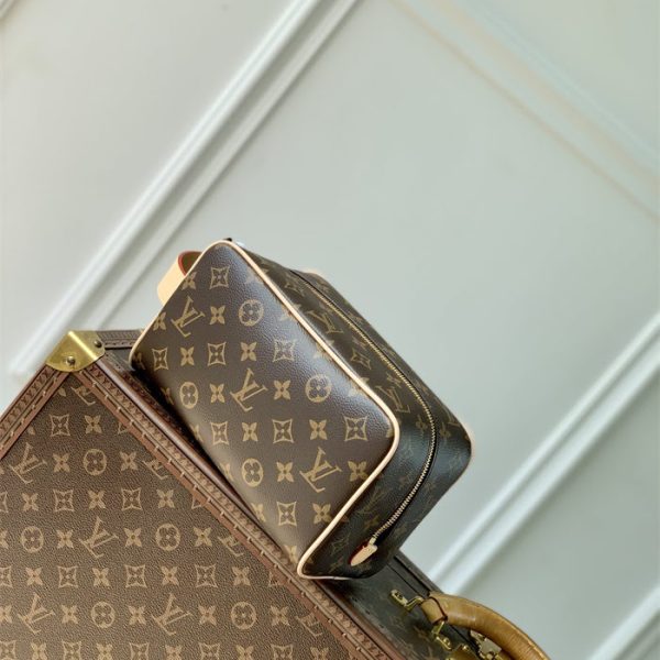 Bolso Louis Vuitton YXZ2B9