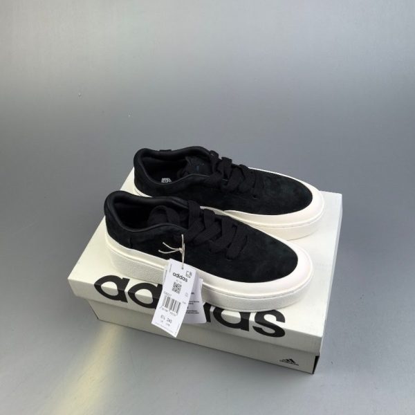 Adidas Labcourt C6Y9MR