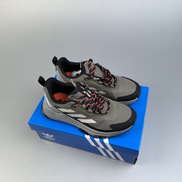 Adidas Terrex V7P2TL