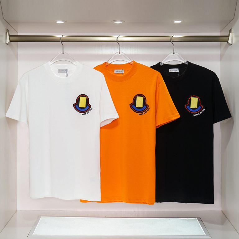 Camiseta Moncler Z6S8A1 (3COLORES)
