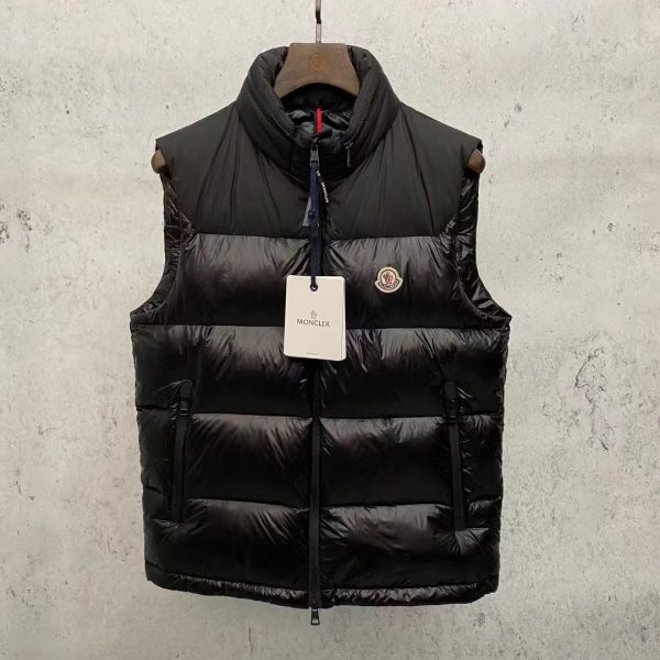 Chaleco Moncler E1F2G3