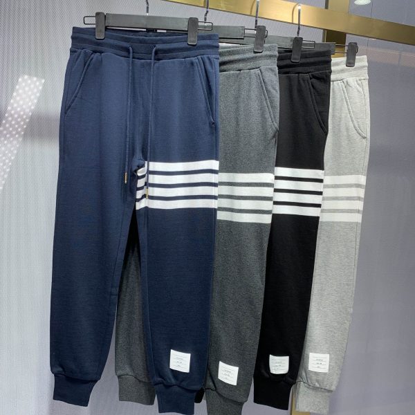 Chandal Thom Browne Y9C2R8 (4COLORES)