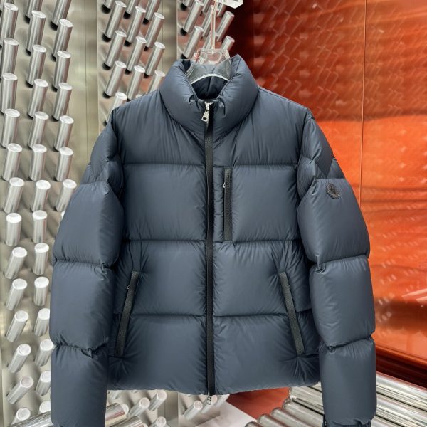 Chaqueta Moncler A9B0C1