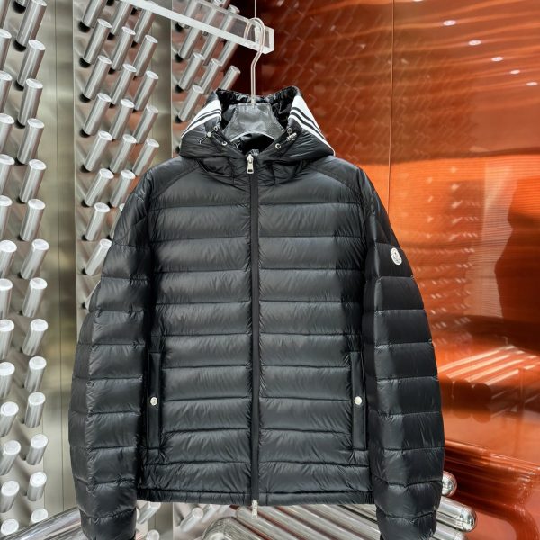 Chaqueta Moncler G5H6I7