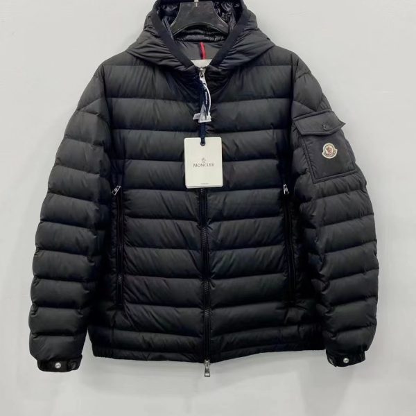 Chaqueta Moncler H4I5J6