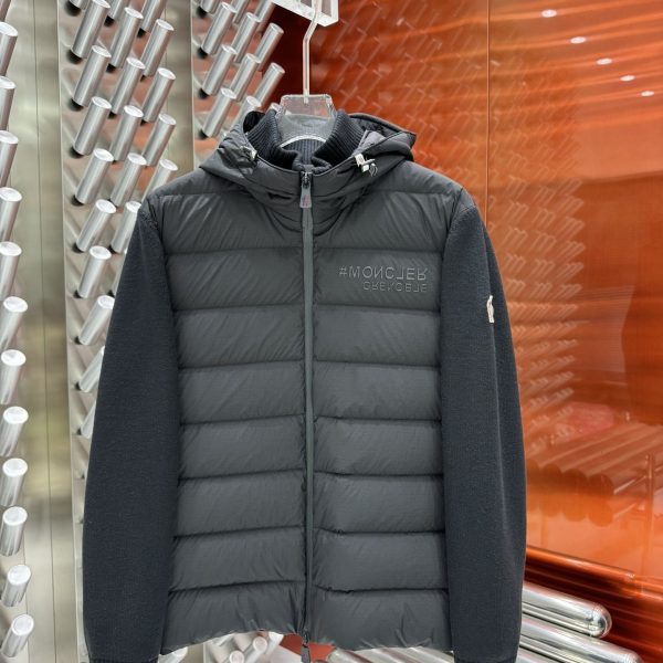 Chaqueta Moncler U9V0W1