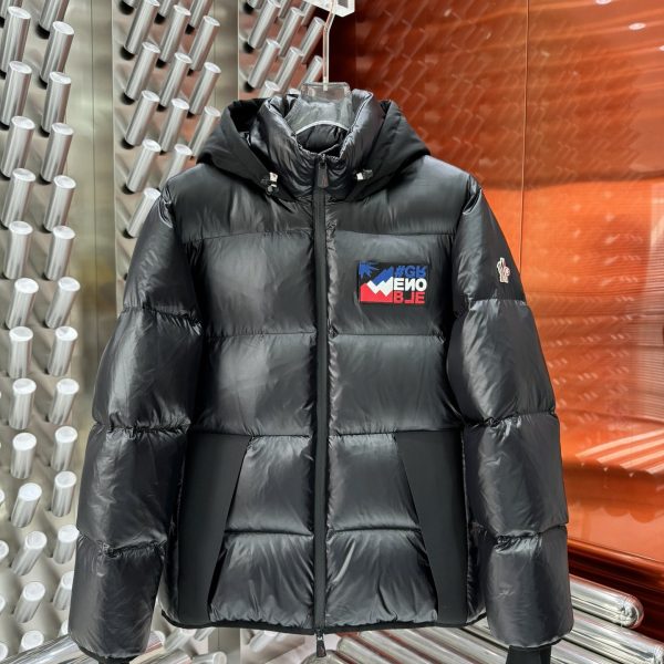 Chaqueta Moncler W7X8Y9