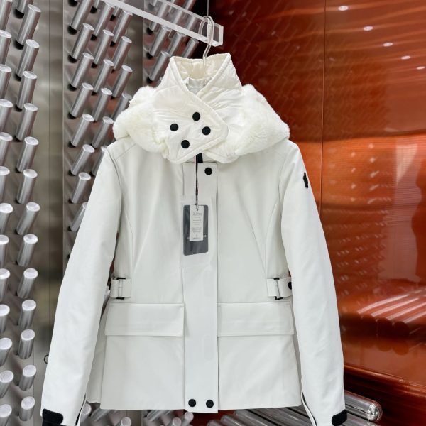 Chaqueta Moncler X6Y7Z8