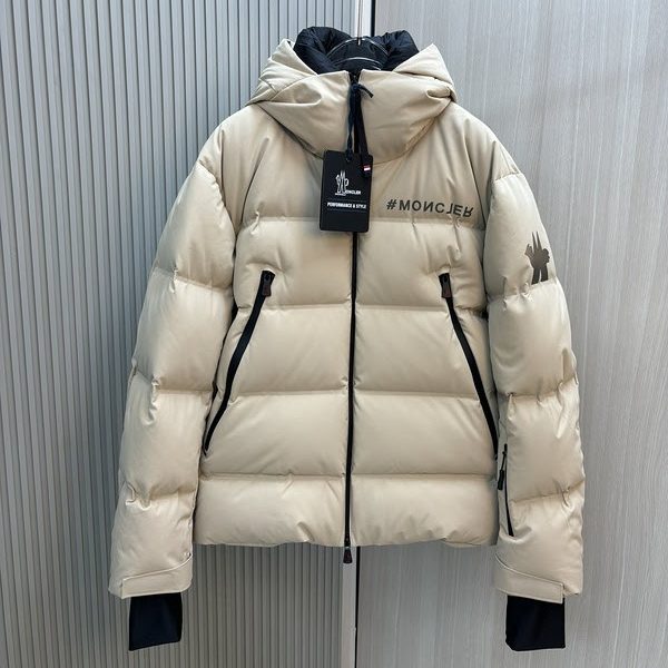 Chaqueta Moncler X9Y3M4