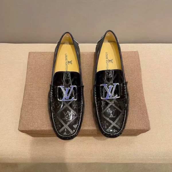 Louis Vuitton G3H4I5