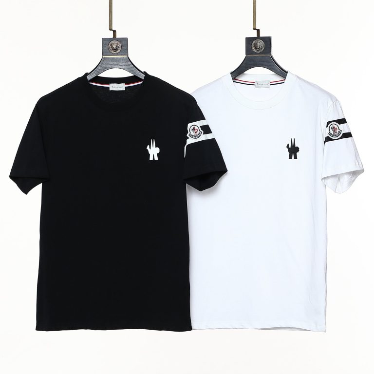Camiseta Moncler Z8K5M1 (2COLORES)