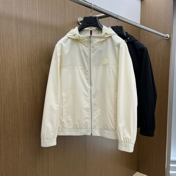 Cortavientos Moncler T3Z9WL (2COLORES)