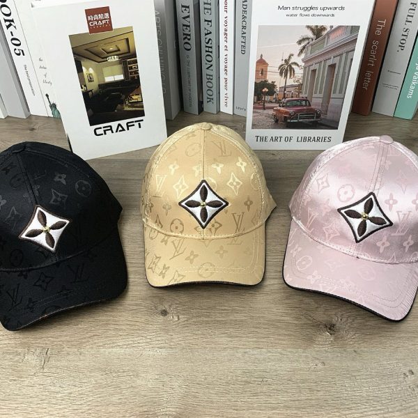 Gorra Louis Vuitton C4W3Z4 (3COLORES)