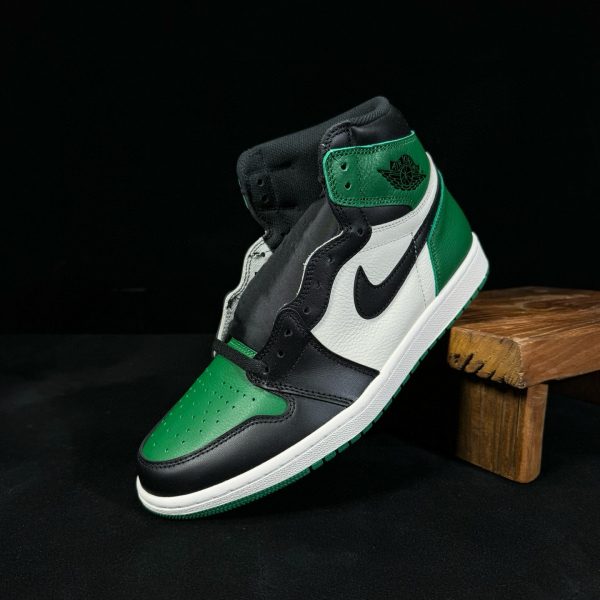 Nike Air Jordan 1 Retro High EYX5XW