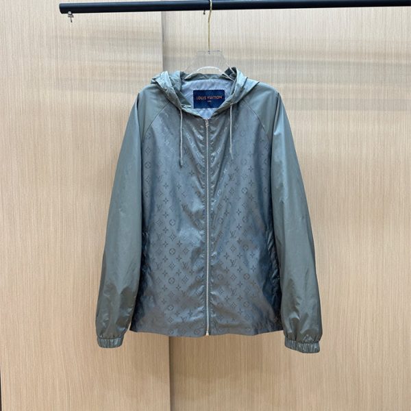 Cortavientos Louis Vuitton O8T2WK (2COLORES)