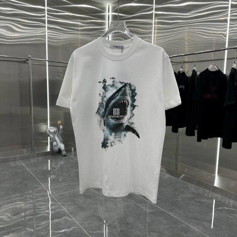 Camiseta Givenchy D5E0F9 (2COLORES)