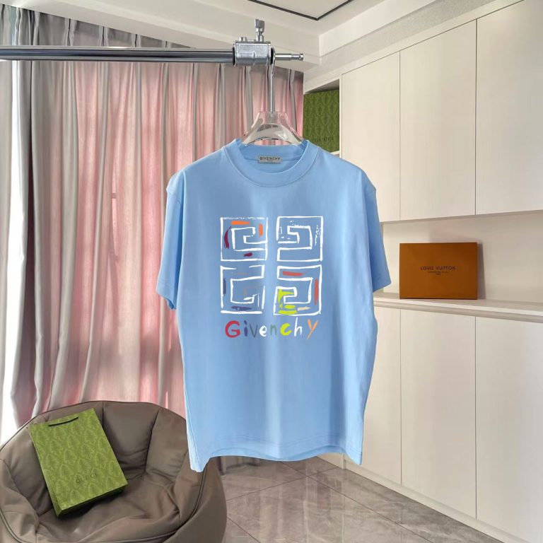 Camiseta Givenchy JNLW9B