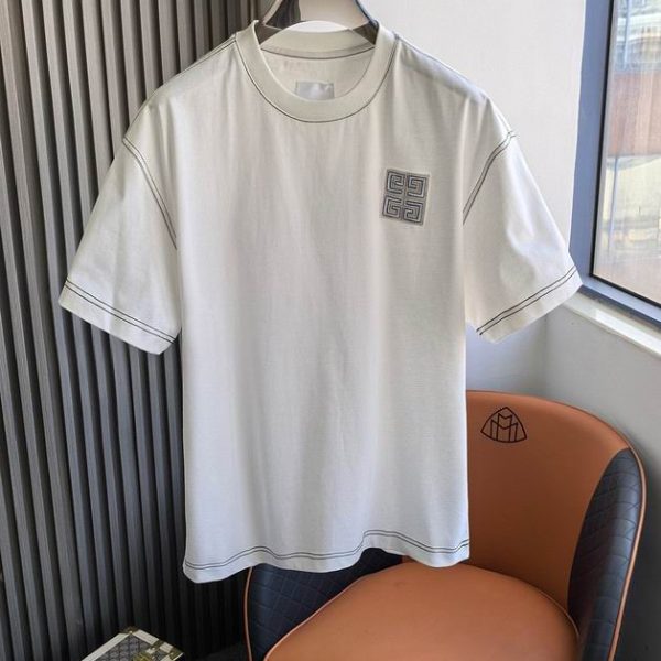 Camiseta Givenchy L7M5N2 (2COLORES)