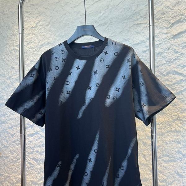 Camiseta Louis Vuitton K9L6M4 (2COLORES)