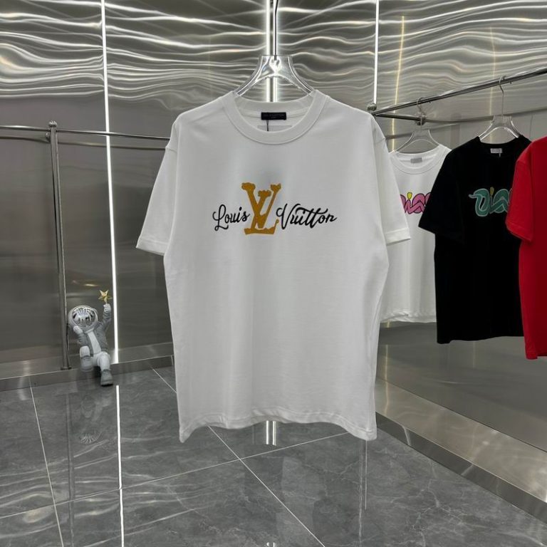Camiseta Louis Vuitton R3S1T0 (3COLORES)