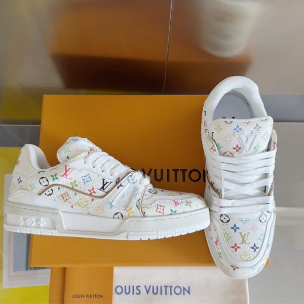 Louis Vuitton Trainer T6T4WL