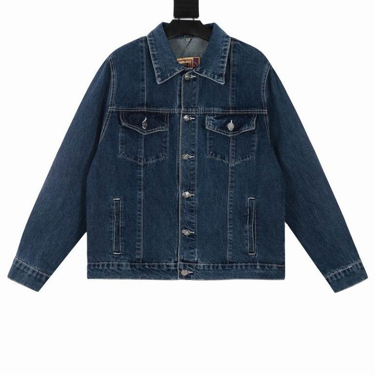 Tejana Corteiz Y5Z0A8