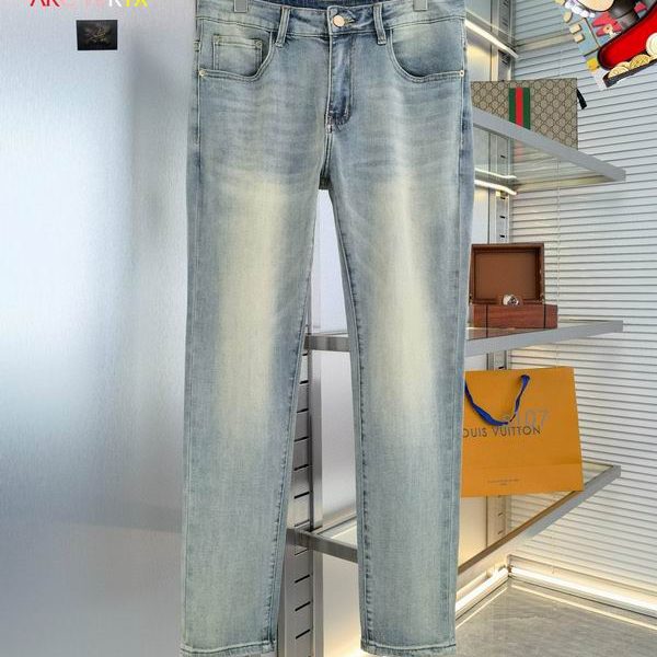 Jean Arcteryx L2M9N1