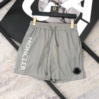 Short Moncler HLKCFZ