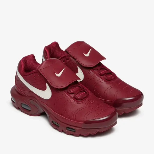 Air Max Plus "Team Red"