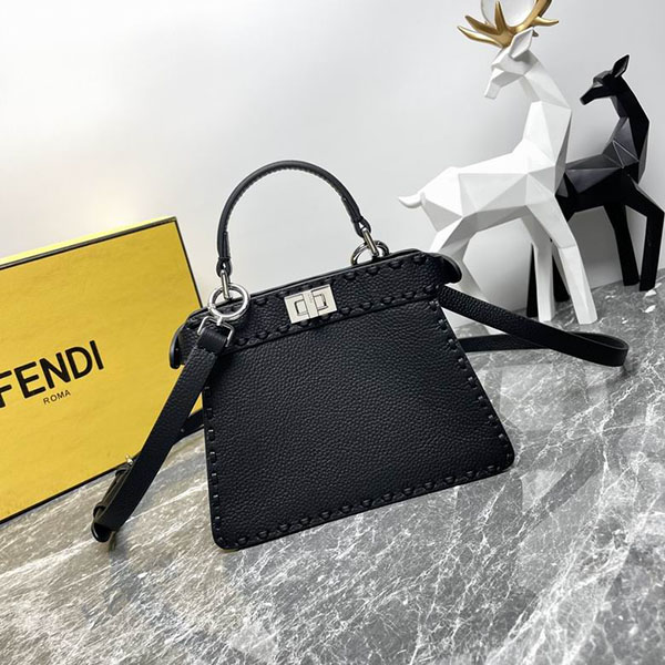 Bolso Fendi Peekaboo Iseeu A8F52M