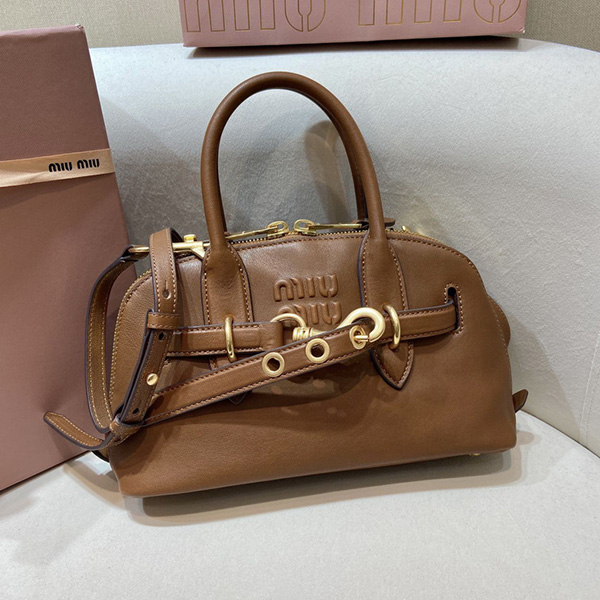 Bolso MiuMiu Aventure Z1M6I6